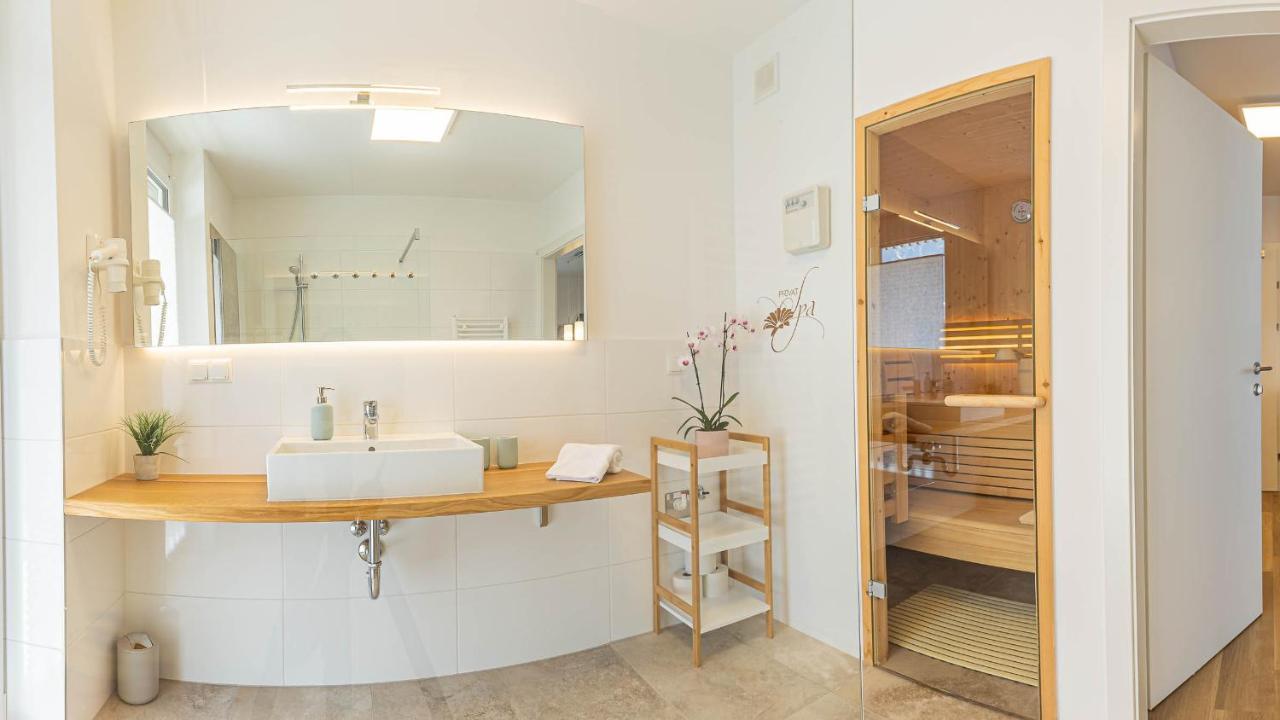 Alpine Appartement Top 3 By Aa Holiday Homes 陶普利茨 外观 照片
